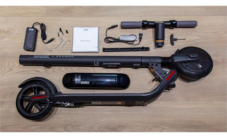Segway Ninebot elektromos roller karbantartása.
